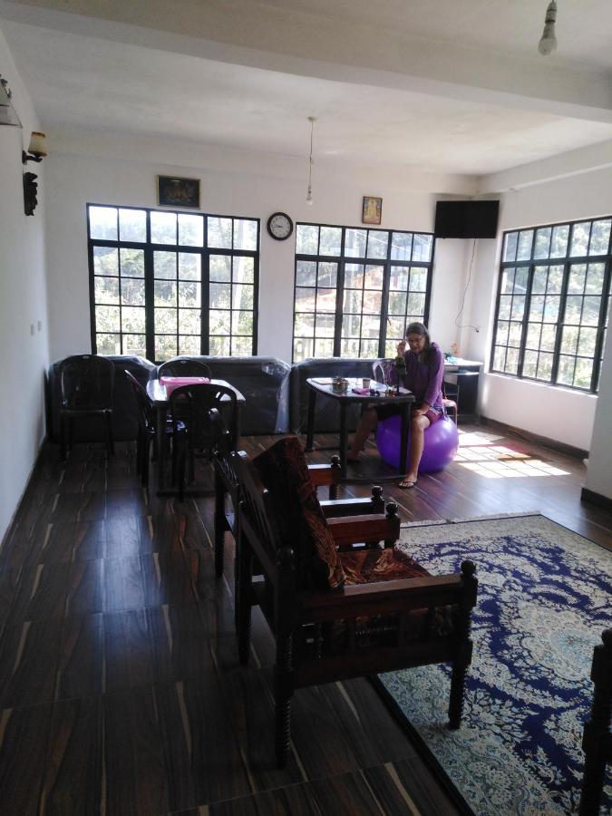 Akiko Rest Hotell Nuwara Eliya Exteriör bild